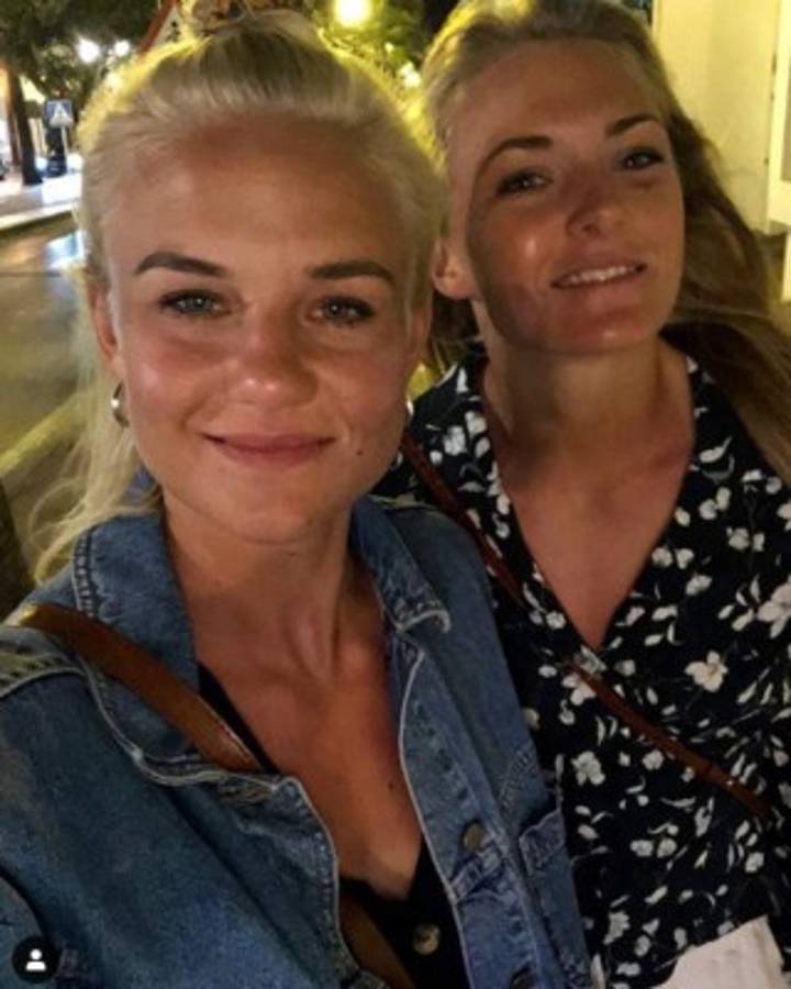 La increíble historia del beso que se hizo viral en el Mundial femenino 2019