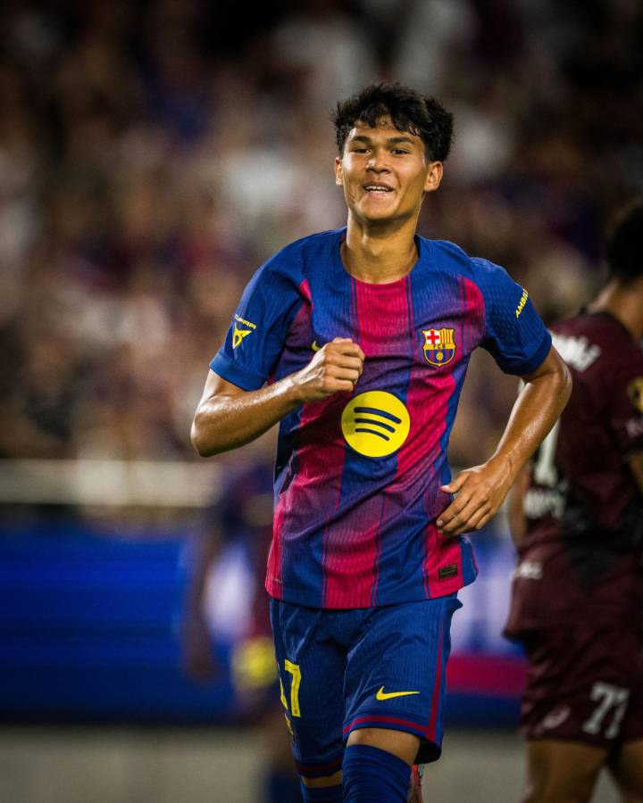 Tiene 17 años, sangre filipina y se hizo famoso tras marcar en su debut con Barcelona: No sabía ni cómo celebrar