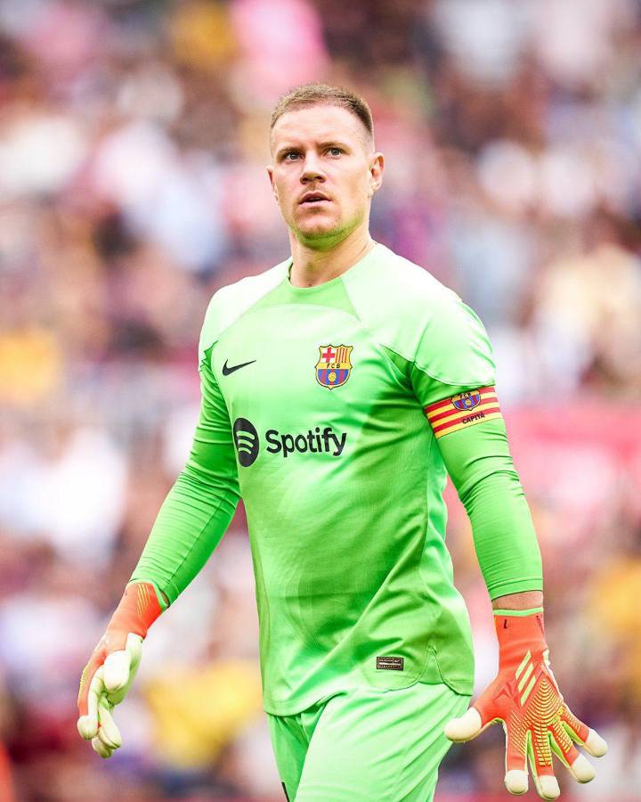 Hansi Flick lo borró del Barça y Neymar sacude el mercado; sorpresiva salida en PSG y Raúl Asencio es noticia