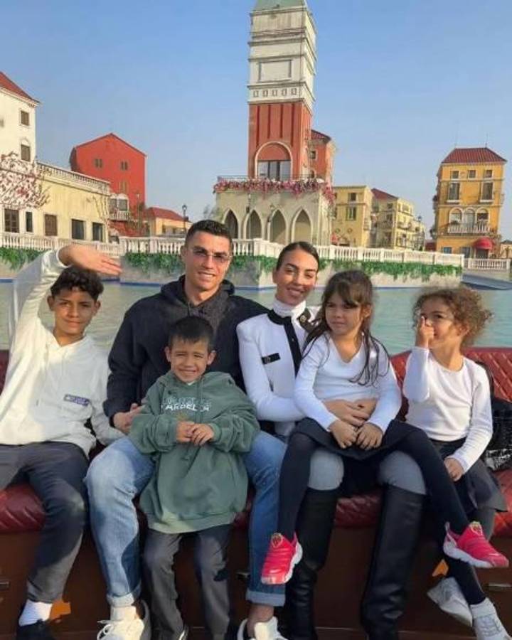 Georgina Rodríguez deslumbra de nuevo y cómo es su lujosa casa en la que vive con Cristiano en Arabia Saudita