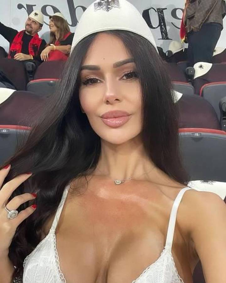 “¿Sexo antes de los partidos? Pero si los futbolistas no son grandes amantes. Prefieren hacérselo ellos mismos”