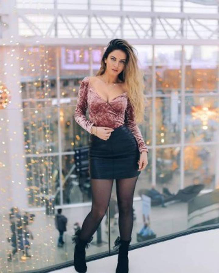 Aurela Skandaj: La belga que flechó a una promesa del fútbol mexicano