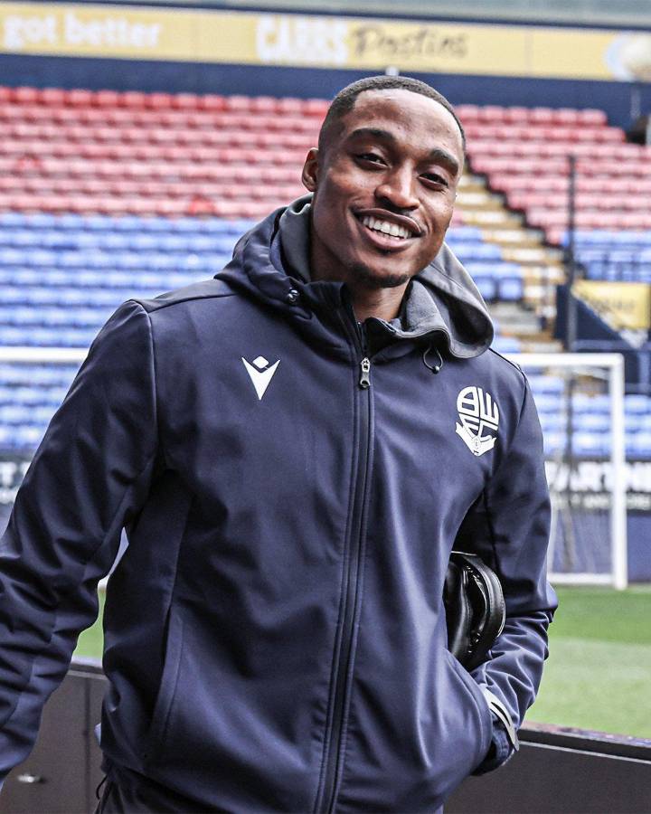 “Sintió un crujir”: la surrealista lesión que sufrió un futbolista por culpa de un estornudo y explican la razón