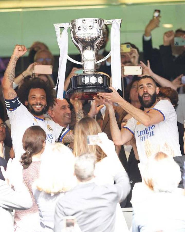 Fotos: Así celebró el Real Madrid su título 35 en la Liga de España; el crack que no llegó al festejo y el gesto de Marcelo