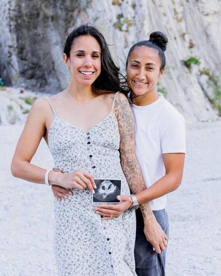 Sorpresa: Jugadoras anuncian que serán mamás de gemelos; antes tuvieron que irse de México por discriminación