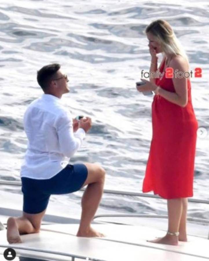 Así son las vacaciones de los mejores futbolistas del mundo: Yates de lujo y mujeres hermosas