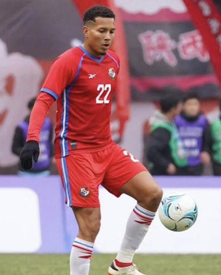 Fichajes: De la Libertadores a Honduras, deja Olimpia y pasa al Ascenso, catracho a Europa y las tres ‘novias’ de Auzmendi