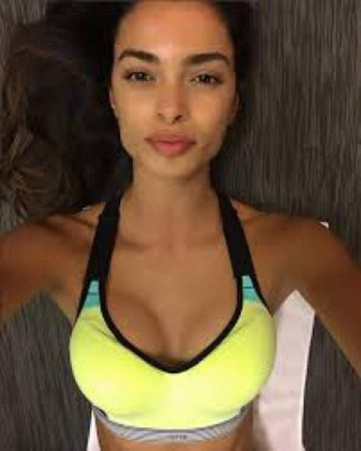 Joana Sanz: La hermosa española que consuela a Dani Alves tras conocer que no estará en Rusia