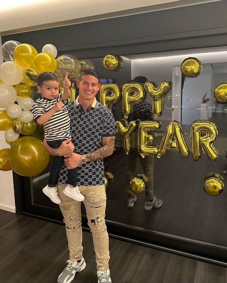 ¿Cómo recibieron los cracks el año 2023? Antonela Rocuzzo y las parejas de Courtois y Raphinha deslumbraron