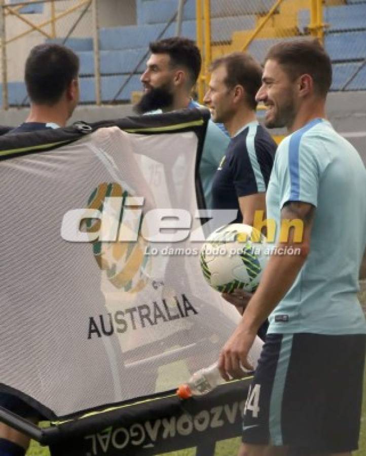 FOTOS: Así fue el primer entrenamiento de Australia en San Pedro Sula