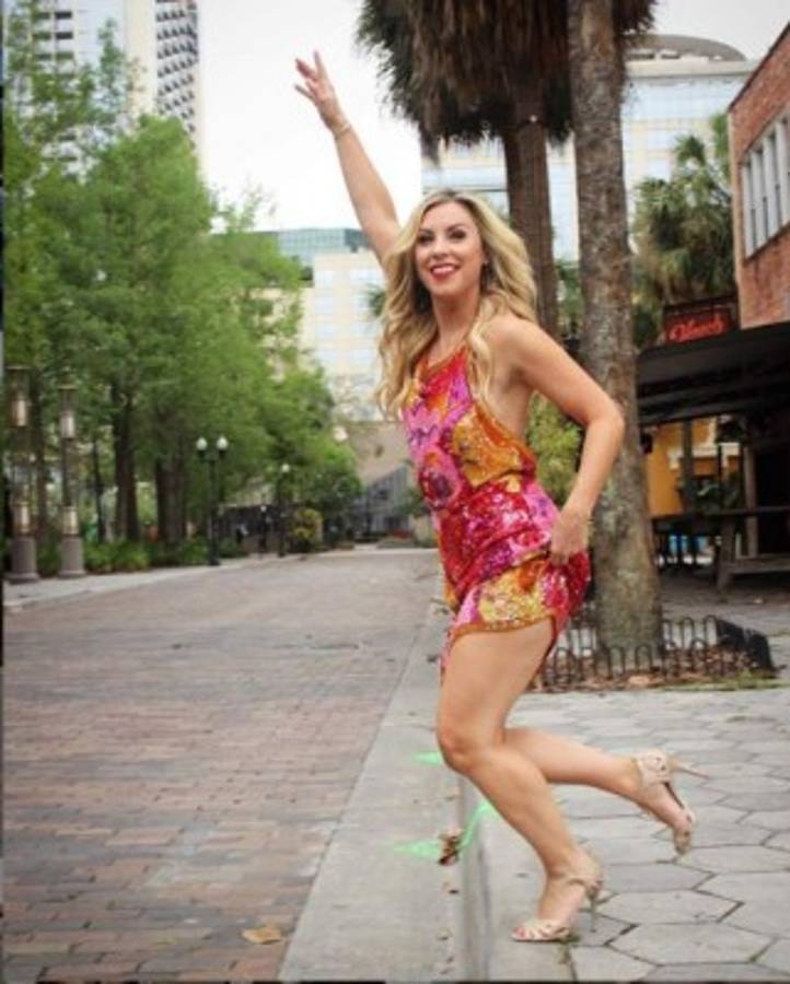 Sarah Schreiber, la sensual presentadora norteamericana de la que todos hablan en la WWE