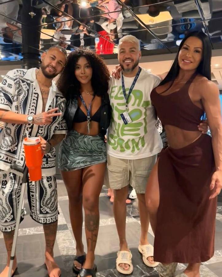 La fiesta de Neymar en su crucero por tres días: descontrol, hermosas mujeres y sorprendido con este regalo