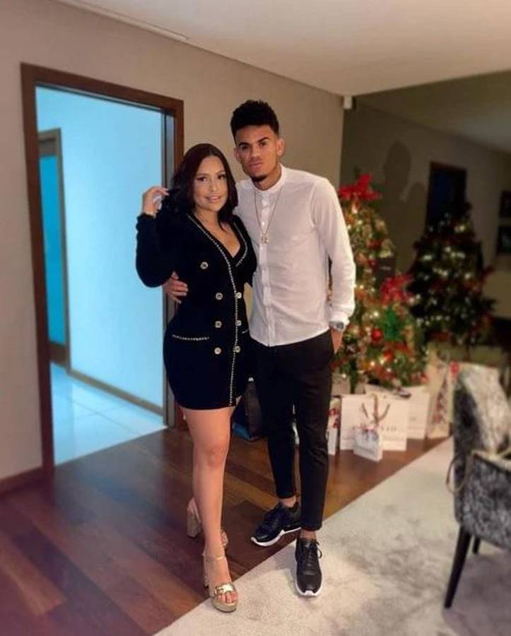 Las novias de los cracks del Real Madrid y Liverpool ¿Conocen a la discreta y devota mujer de Salah?