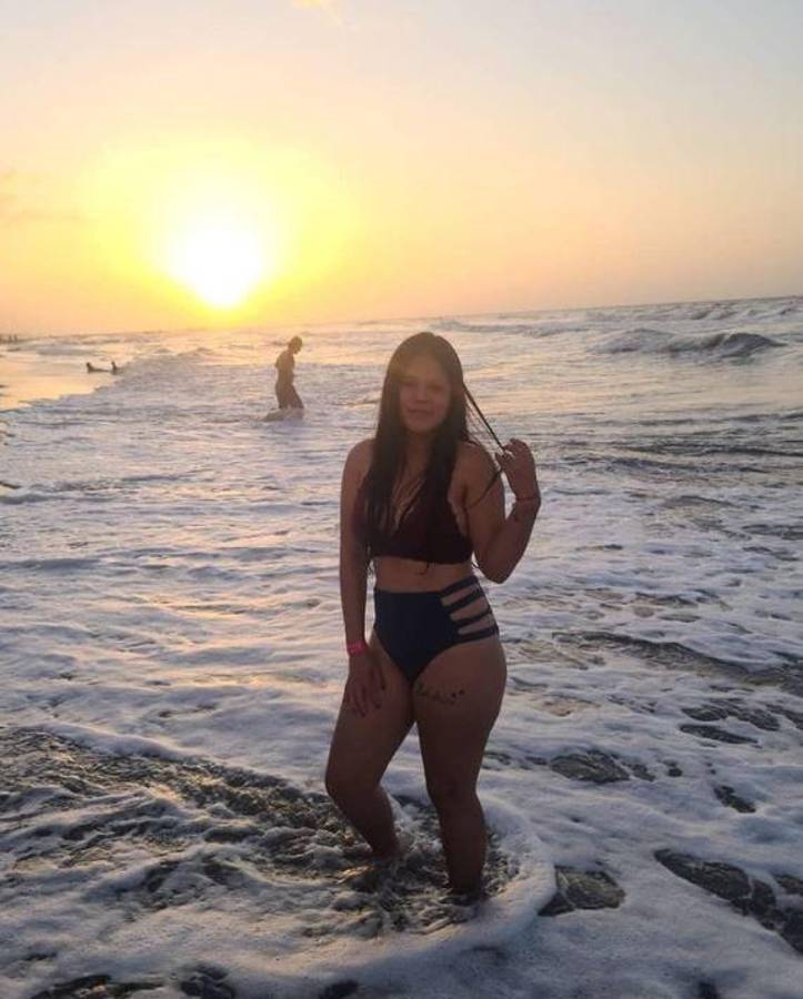 ¿Quién es Yulissa Godoy, la bella fisioterapeuta de manos ‘mágicas’ que tiene en forma a los futbolistas de Vida?