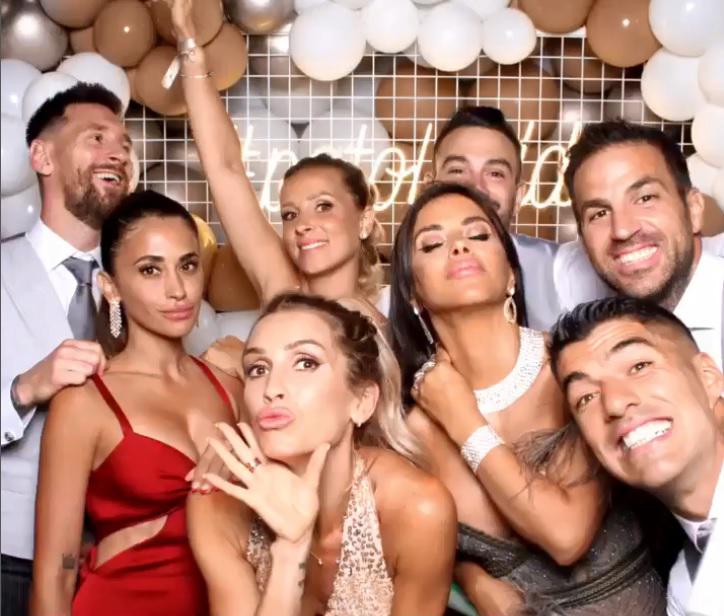 Las nuevas fotos de la boda de lujo de Jordi Alba y Romarey Ventura: Invitados especiales y Antonela deslumbró con Messi