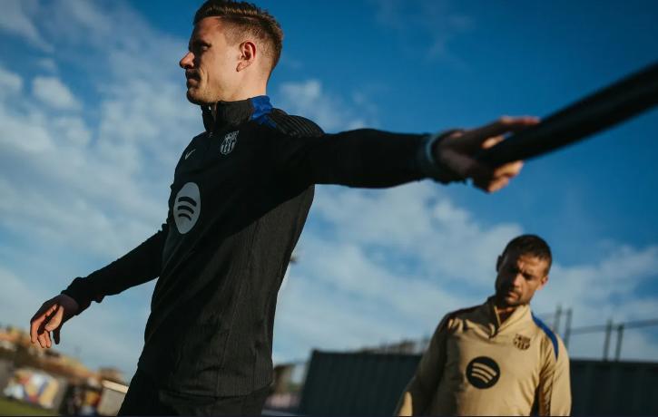 Ter Stegen comenzó su recuperación con una bota ortopédica: ¿cuándo volverá a jugar con Barcelona?