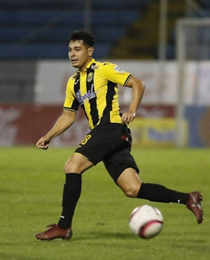 TOP: Futbolistas hondureños con más de 100 juegos en Liga Nacional que nunca han sido expulsados