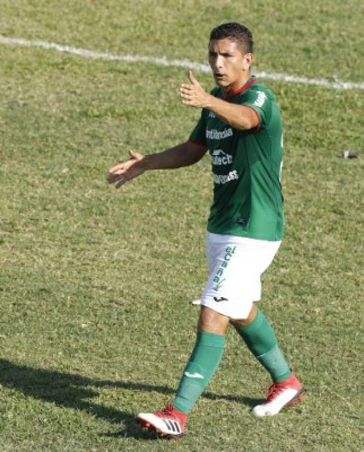 La larga lista de jugadores hondureños sin contrato