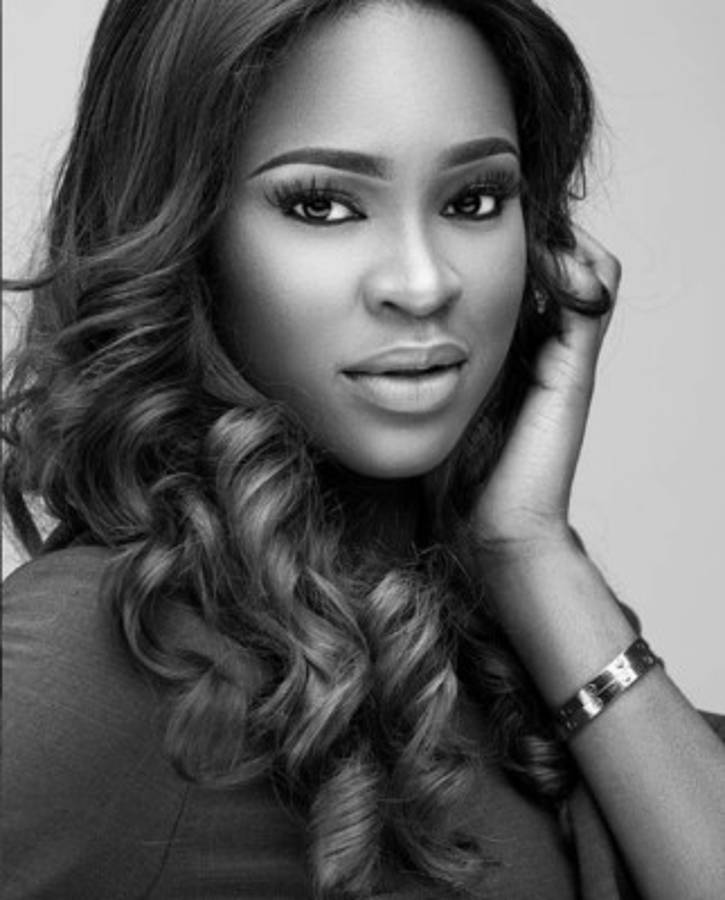 Emenike, el futbolista que se divorció de Miss Nigeria 2013 para casarse con Miss Nigeria 2014