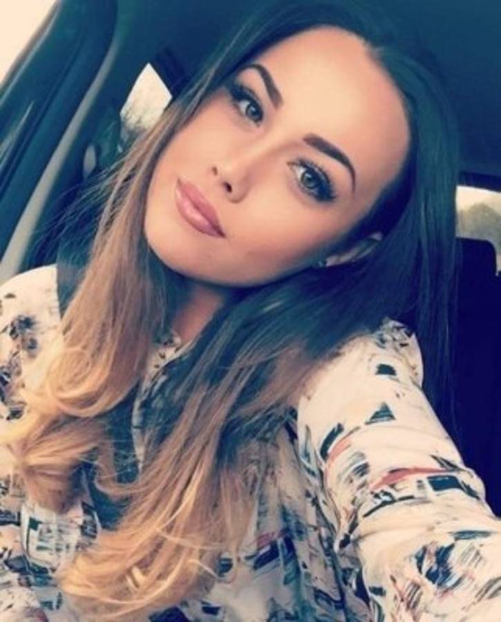 ¡De infarto! Courtois y su espectacular novia de apenas 18 años