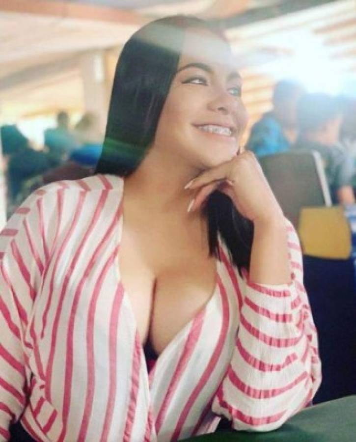 La explosiva futbolista de Motagua Yuridia Pineda arriba a sus 24 años más 'hot' que nunca