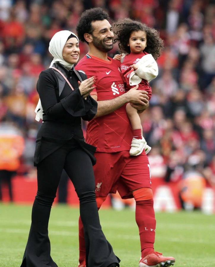 ¡La mujer de toda su vida! Así es la ‘desconocida’ y devota esposa de Salah; a qué se dedica y cómo se conocieron