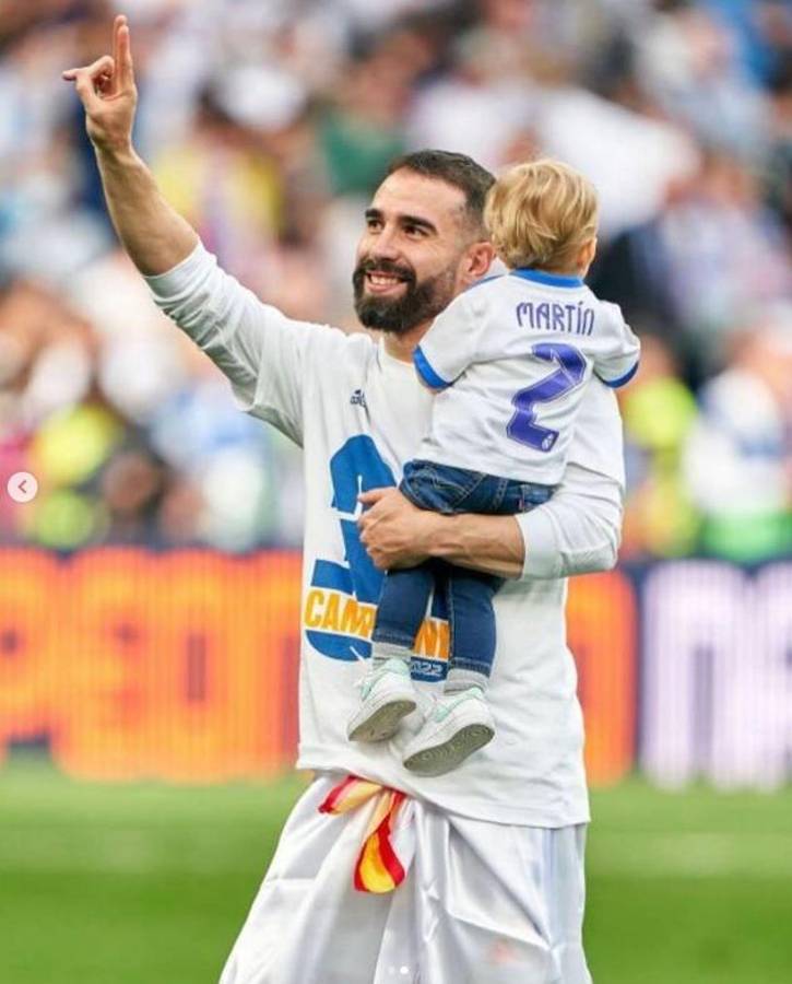 Las novias de los cracks del Real Madrid deslumbran en el Bernabéu: Besos, fotos y la novia de Militao se puso “coqueta”