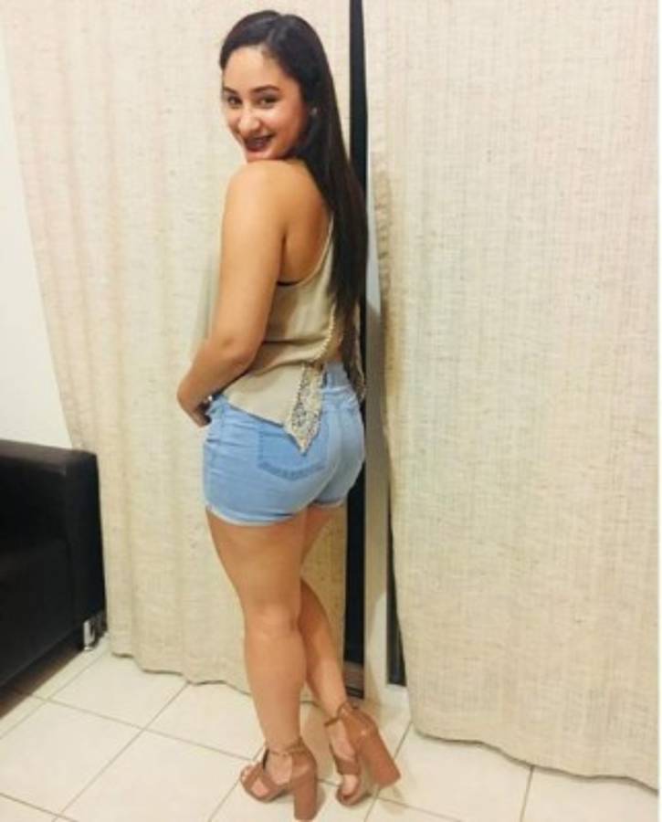 Las bellas novias y esposas de los jugadores del Real España y Olimpia