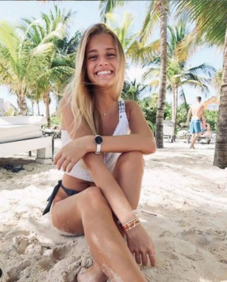 ¡Descubierto! Una foto desvela y confirma a la espectacular modelo portuguesa que sale con Joao Félix