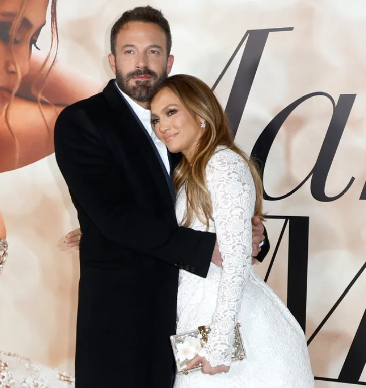 Así fue la boda secreta de Jennifer Lopez y Ben Affleck en Las Vegas: ‘‘Fue súper pequeña, ellos solo querían casarse’’