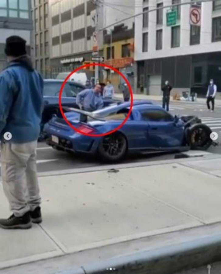 Destruye su Porsche Gemballa Mirage GT en New York; se fuga, pero la policía lo intercepta
