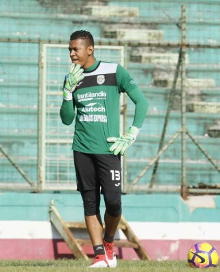 BOMBAZOS: Se cae fichaje anunciado por Olimpia; Motagua va por un colombiano