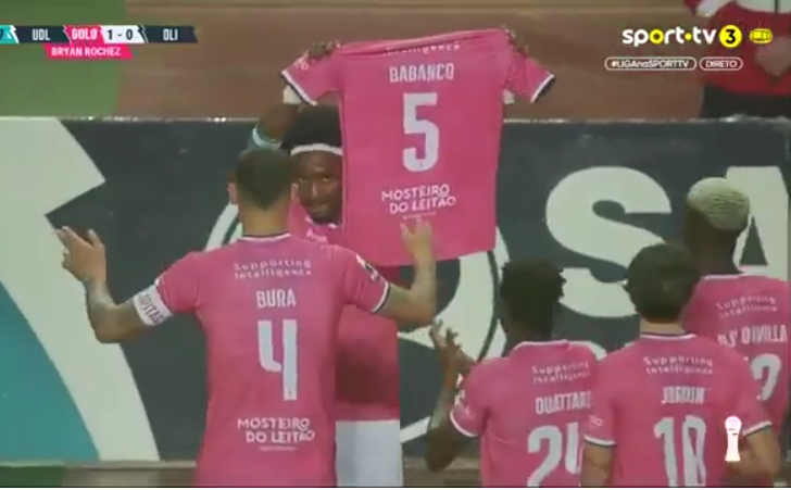 Bryan Róchez tuvo un gesto especial y dedicó el gol a su compañero Babanco, quien está delicado de salud.