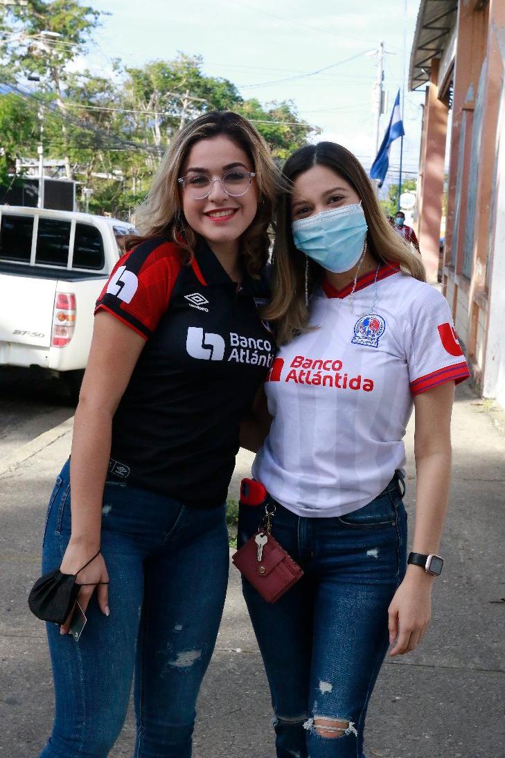 ¡Una de ellas robó suspiros! Las bellas chicas que engalanaron la jornada 2 del Torneo Clausura 2022