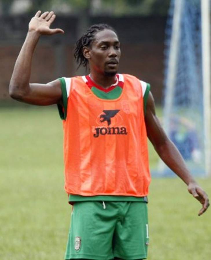 Aumenta el número de futbolistas que se han retirado en silencio en Honduras