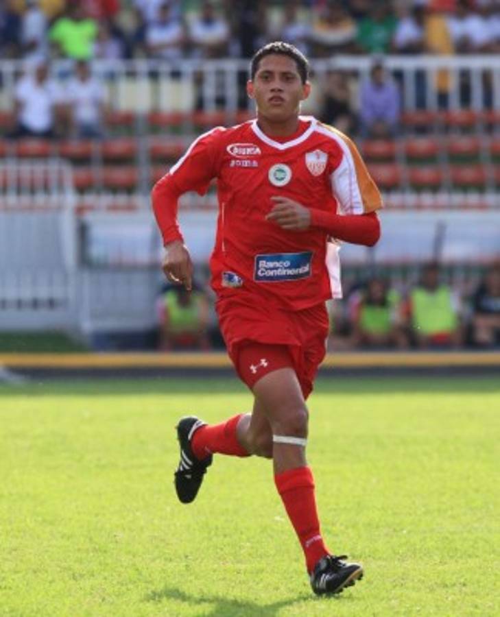 Los futbolistas que pelean por la permanencia y que vivieron el infierno del descenso