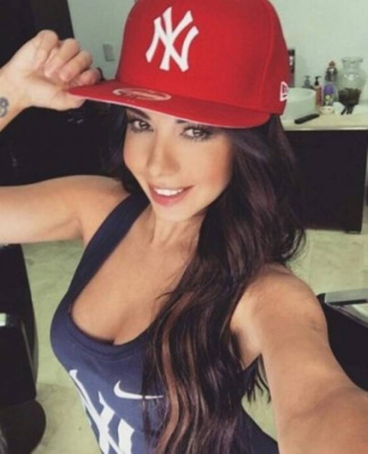 Jimena Sánchez, la conductora de televisión más sexi de México