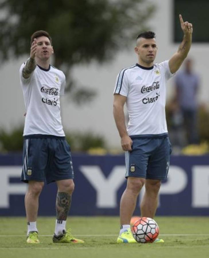 Gran ambiente en el primer entrenamiento de Argentina de cara a juegos eliminatorios