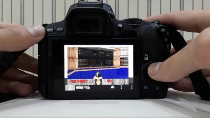 Top 10 lugares de locura en los que se ha logrado reproducir y jugar el clásico Doom de 1993