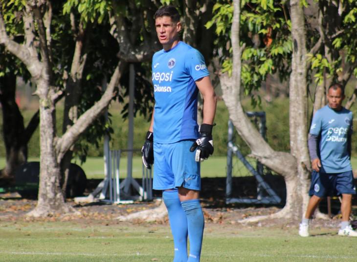 Así fue el primer entrenamiento de Rodrigo “Droopy” Gómez con Motagua: Charla con Diego Vázquez y pasillo al argentino
