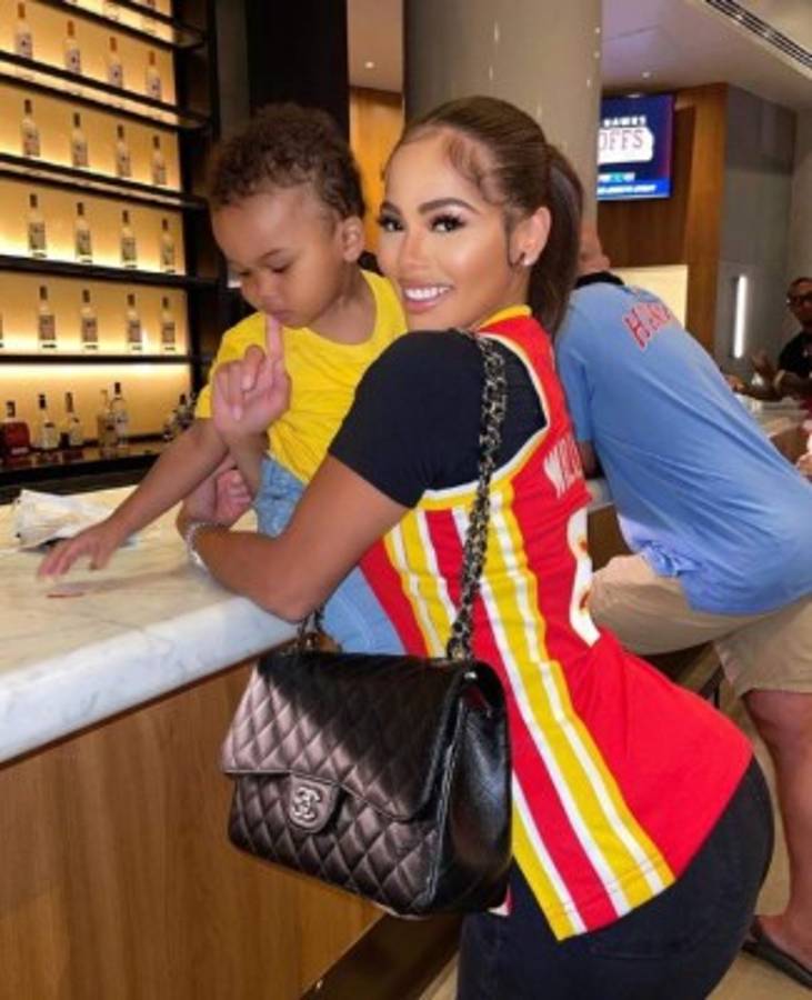 Salió con dos mujeres al mismo tiempo y revela lo difícil de una relación bígama: ''Son las madres de mis hijos''