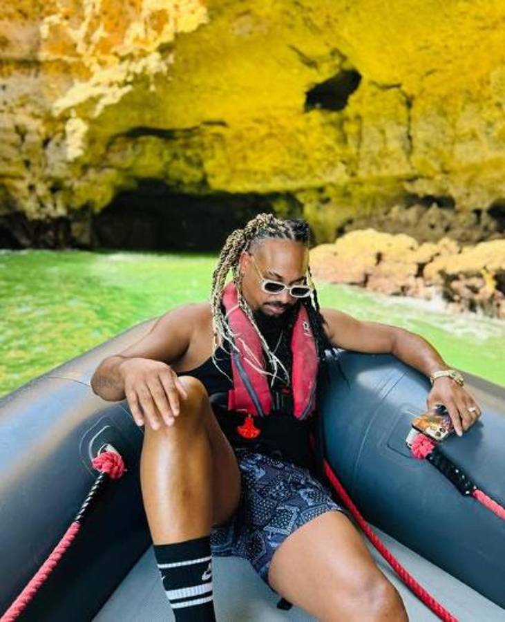 Fue “mejor” que Cristiano Ronaldo, estuvo preso y sorprende con su nueva vida: debutó en el cine para adultos