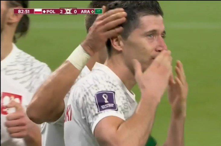 Lewandowski rompe maldición y el karma contra Arabia Saudita; dejó el trabajo por ir al Mundial y así agradece a su jefe
