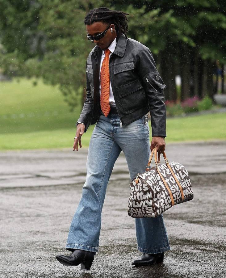 Koundé vuelve a sorprender con su look más extravagante: el defensor del Barcelona agitó las redes sociales