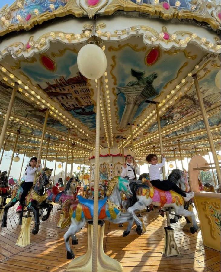 Cristiano Ronaldo presume de sus lujosas vacaciones junto a Georgina Rodríguez en exclusivo parque de diversiones de Riyadh