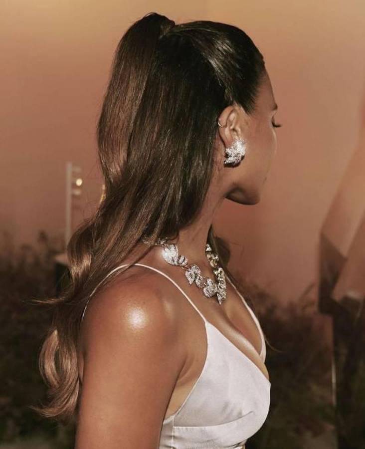 ¿Qué hacia Messi? El despampanante nuevo look de Antonela, el collar de lujo y así fue captada con la novia de J Balvin