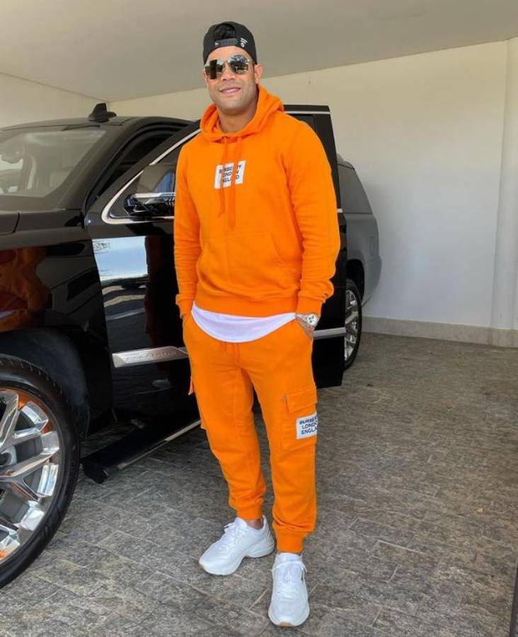 Así es la millonaria y lujosa mansión donde vive Hulk en Brasil con la sobrina de su ex esposa