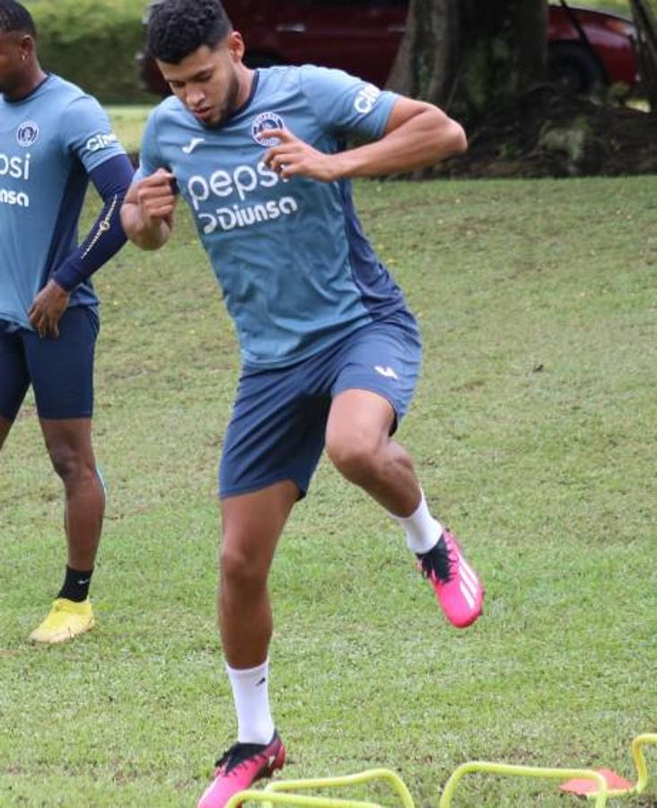El primer 11 de Diego Vázquez en su vuelta a Motagua para enfrentar a Olancho FC en el repechaje ¿Qué cambios hará?