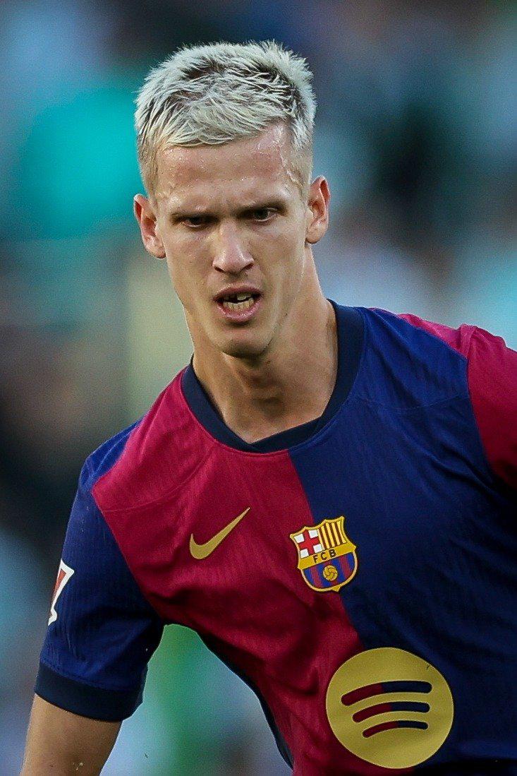 La roja que vio Flick y el jugador que perdió un diente en el Betis-Barcelona: “No le salía sangre y lo ha tirado”