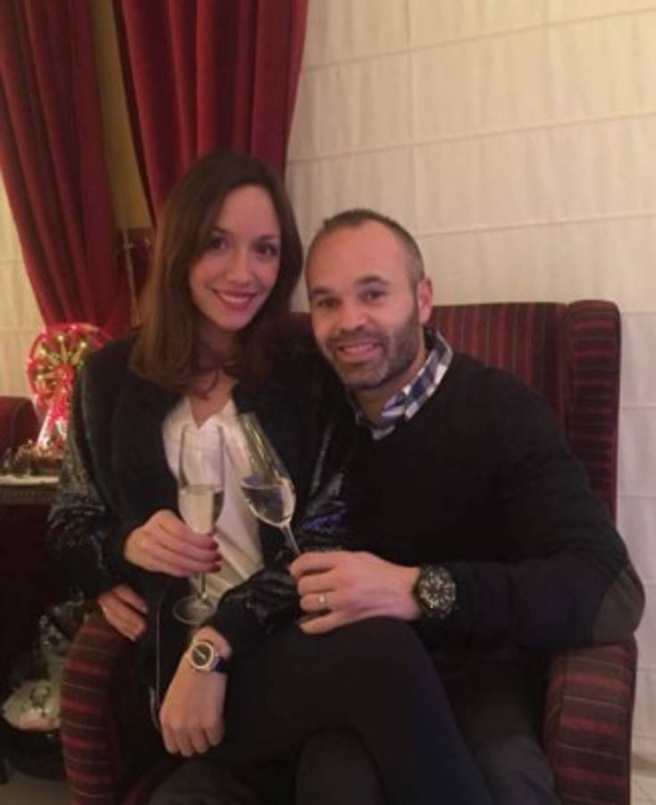 IMPERDIBLE: Así recibieron el año 2017 las máximas estrellas del fútbol